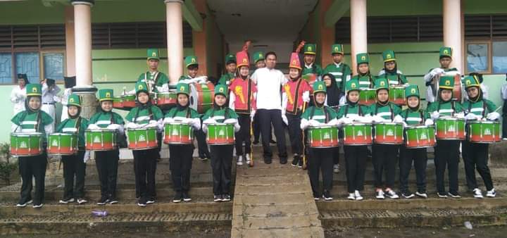 DRUMBAND