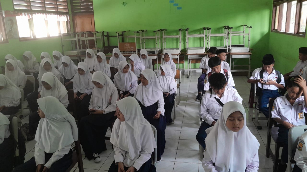 Ruang Ujian berbasis Komputer/Hp